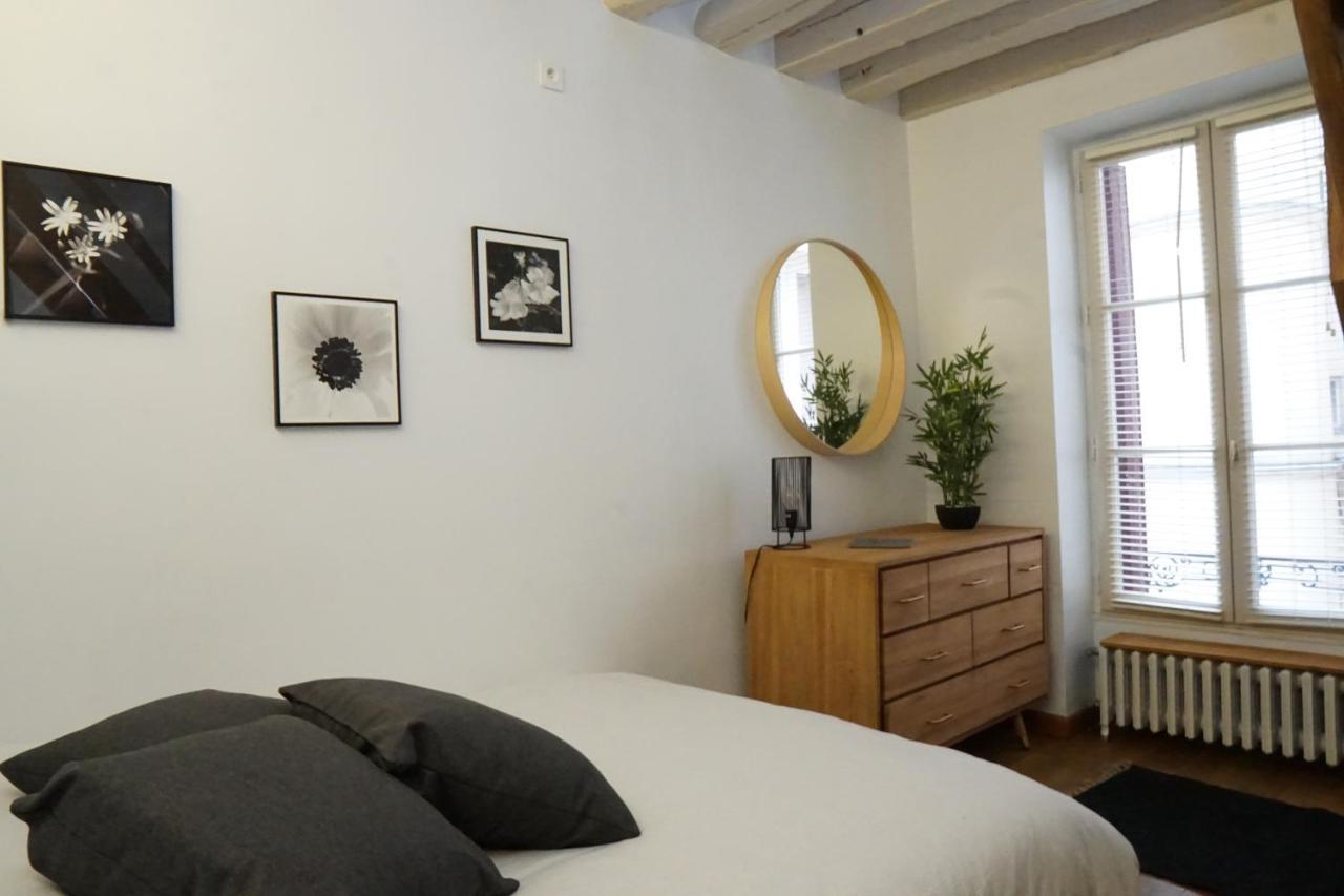 Exigehome-Ici Habita Voltaire Maison En Plein Centre Ville Saint-Germain-en-Laye Exterior foto